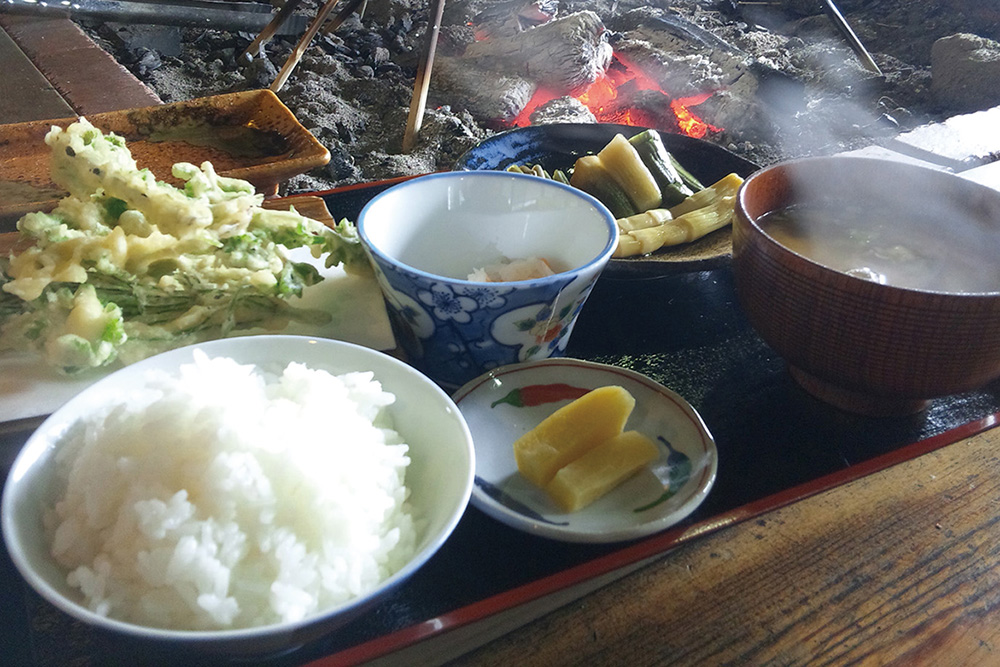 うたたねの里いっぷく亭