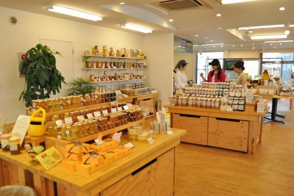 山田养蜂场嗡嗡工厂