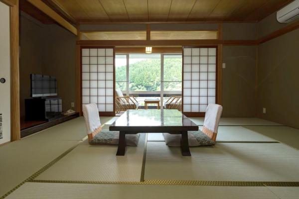 Komeya Club Okutsu (Okutsu Onsen Area)