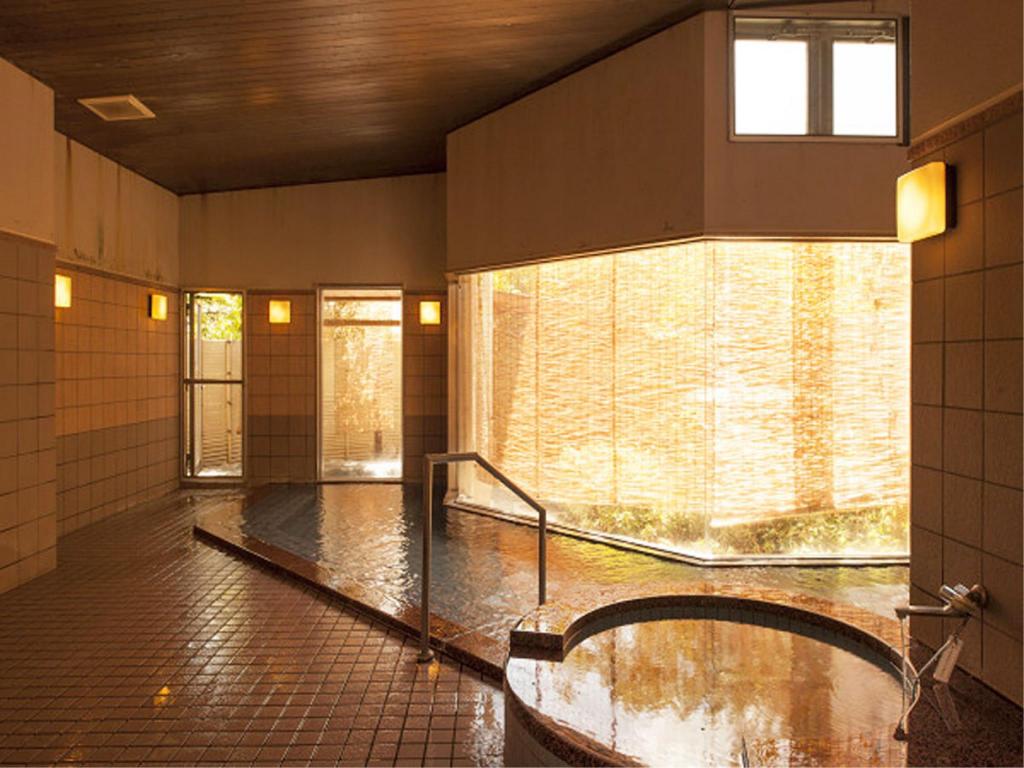 Kokumin Shukusha ItsukiKamisaibara