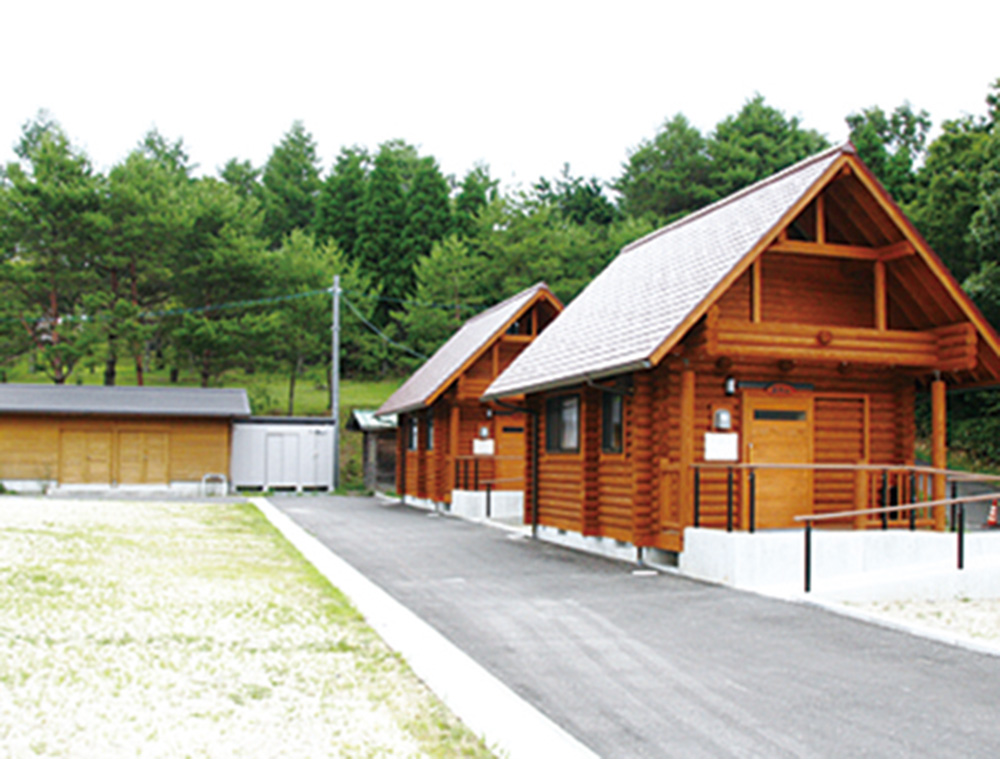 Notoro Onsen Log House