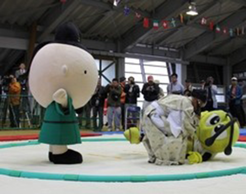 Kamisaihara Shrine Dedicated Women Sumo Tournament